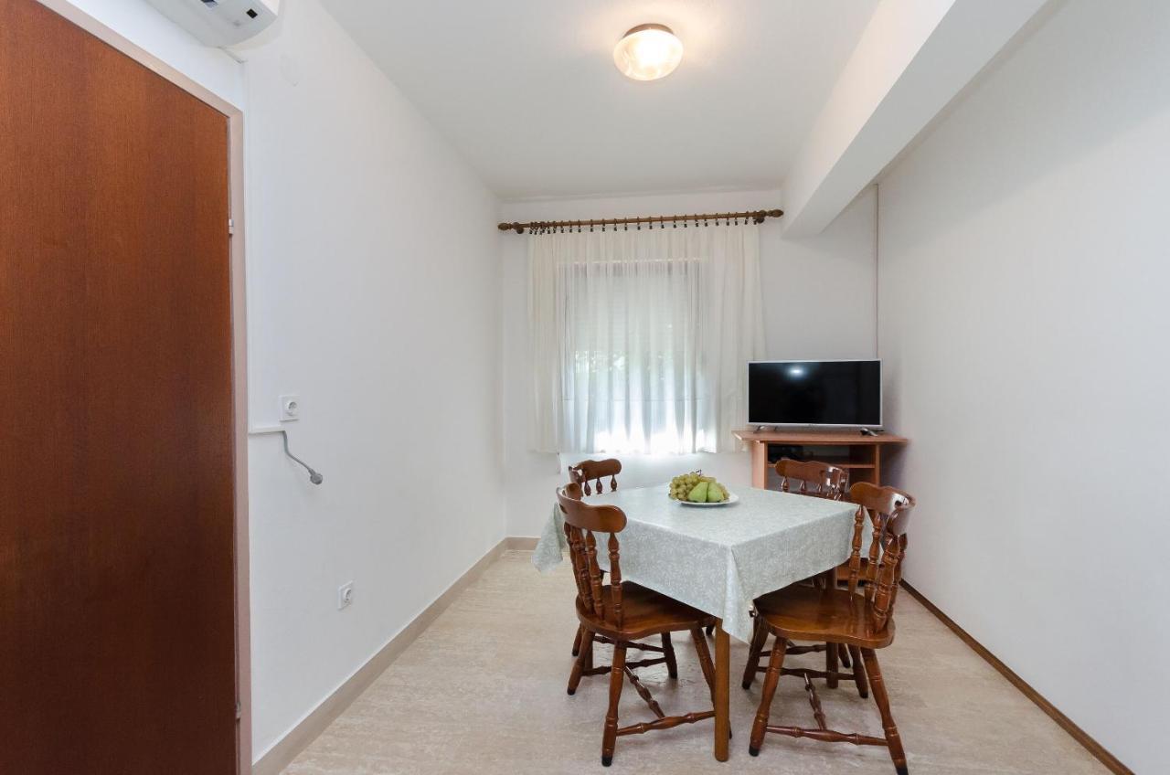 Apartments Ruza A Lopar Exterior photo